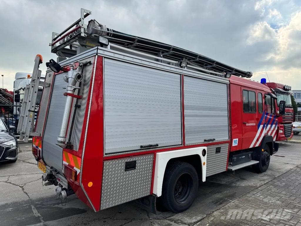 Mercedes-Benz 1117 - FULL EQUIPMENT INCLUDED FIRE TRUCK + LADDER 消防車