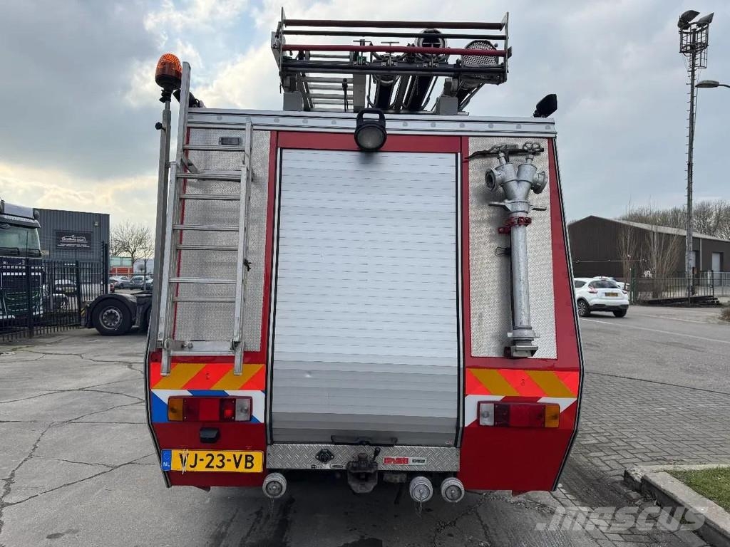 Mercedes-Benz 1117 - FULL EQUIPMENT INCLUDED FIRE TRUCK + LADDER 消防車