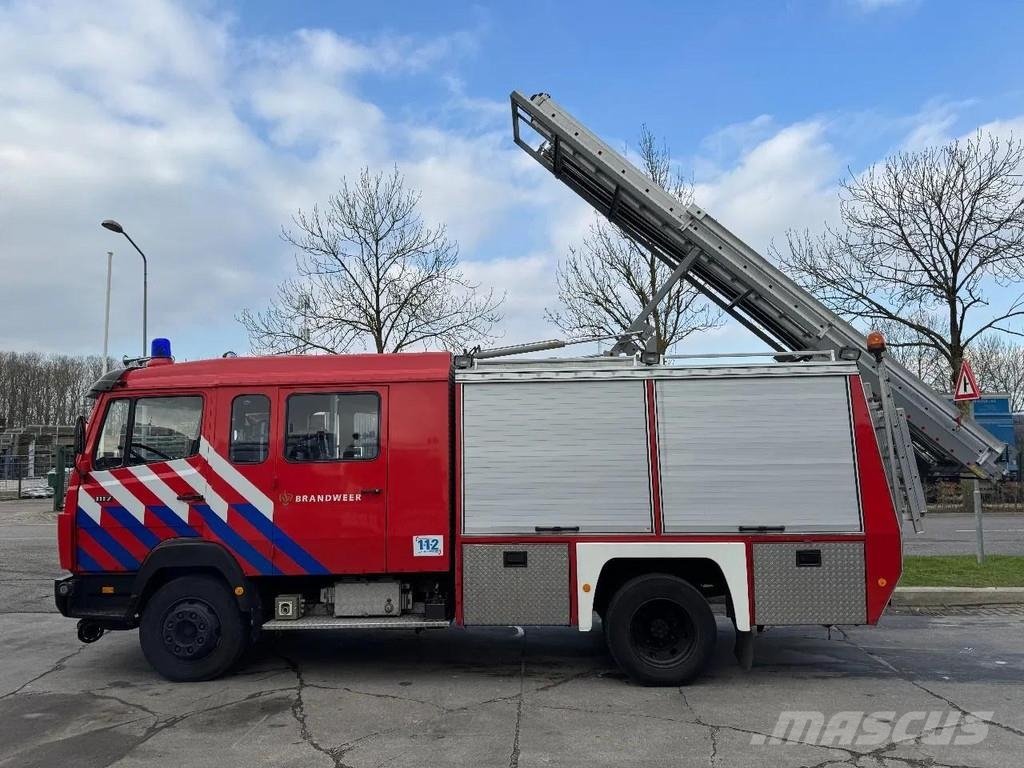 Mercedes-Benz 1117 - FULL EQUIPMENT INCLUDED FIRE TRUCK + LADDER 消防車