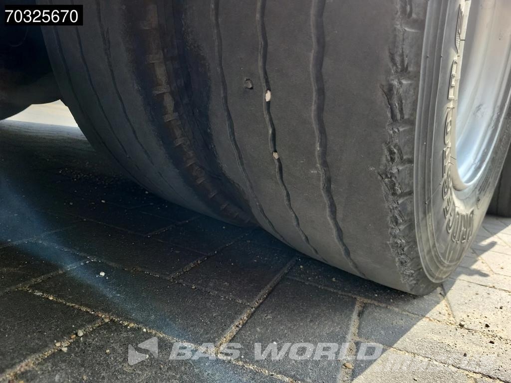 Nooteboom Extendable Remote 3xSteering Gooseneck Puoliperävaunulavetit