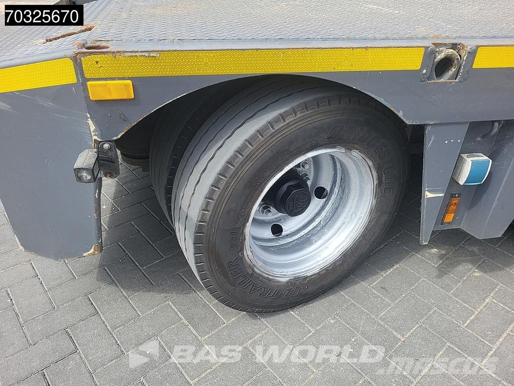 Nooteboom Extendable Remote 3xSteering Gooseneck Semi-trailer blokvogn