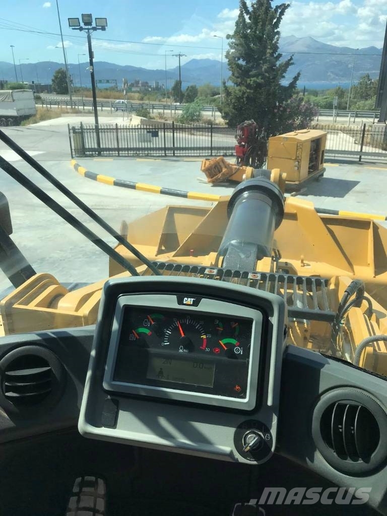 CAT 972M Wheel loaders