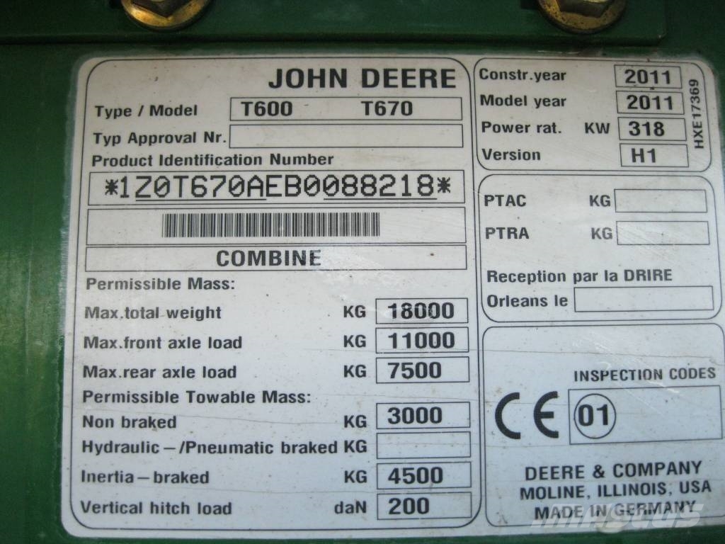 John Deere T670 Combine harvesters