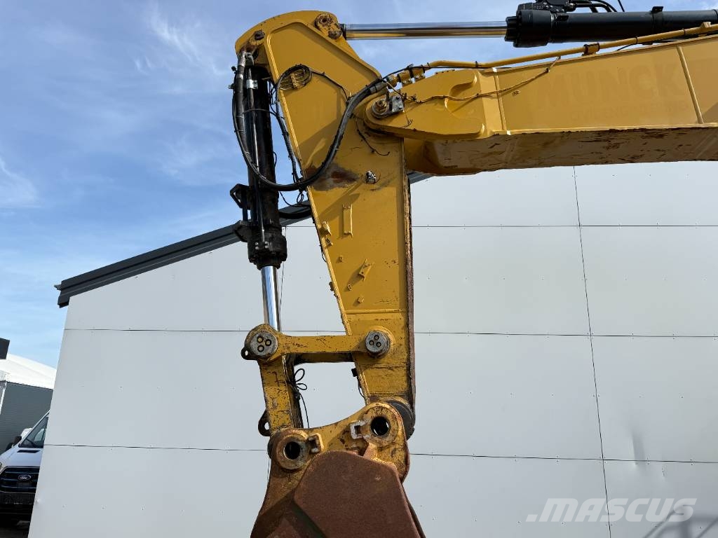 CAT 374FL - Automatic Greasing / Rear + Side Camera Rupsgraafmachines