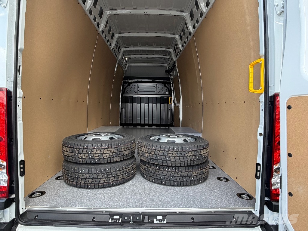 Iveco Daily 50C18A8 19.6m3 Furgonetas cerradas