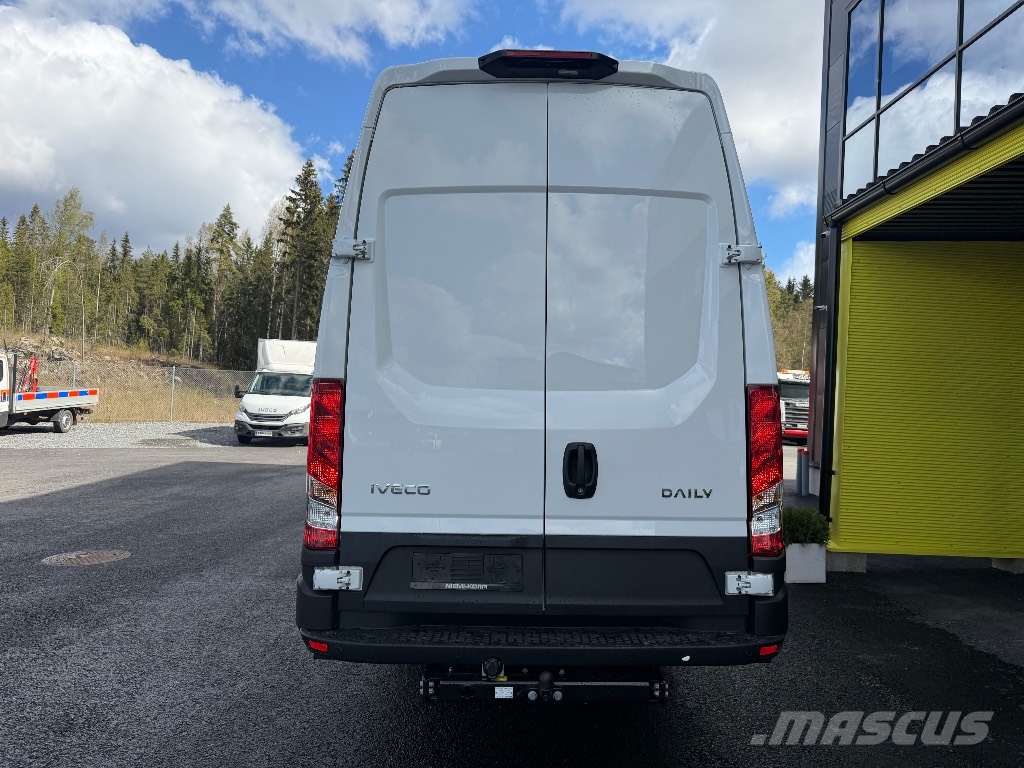 Iveco Daily 50C18A8 19.6m3 Furgonetas cerradas