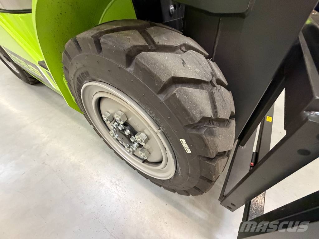Zoomlion FD35 Dizel forkliftler