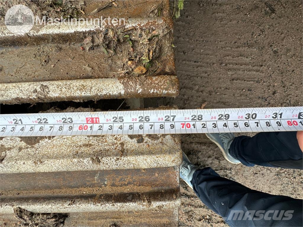 Hitachi ZX135US-5B Bandgrävare