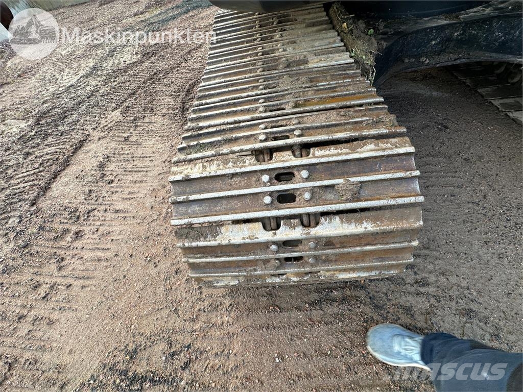 Hitachi ZX135US-5B Bandgrävare