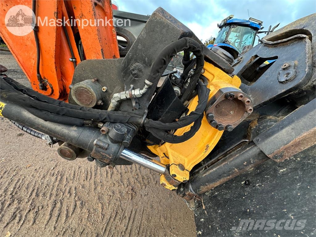 Hitachi ZX135US-5B Bandgrävare