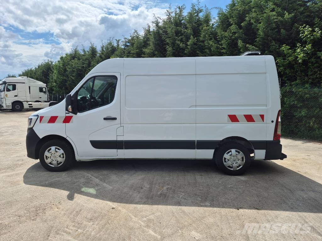 Renault Master L2H2 T35 2.3 DCI 150PK شاحنة مقفلة