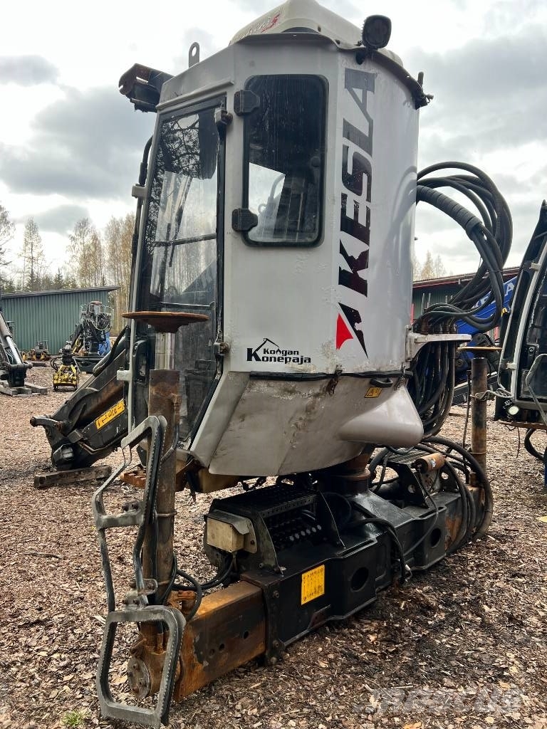 Kesla 2110 T Gru per legname