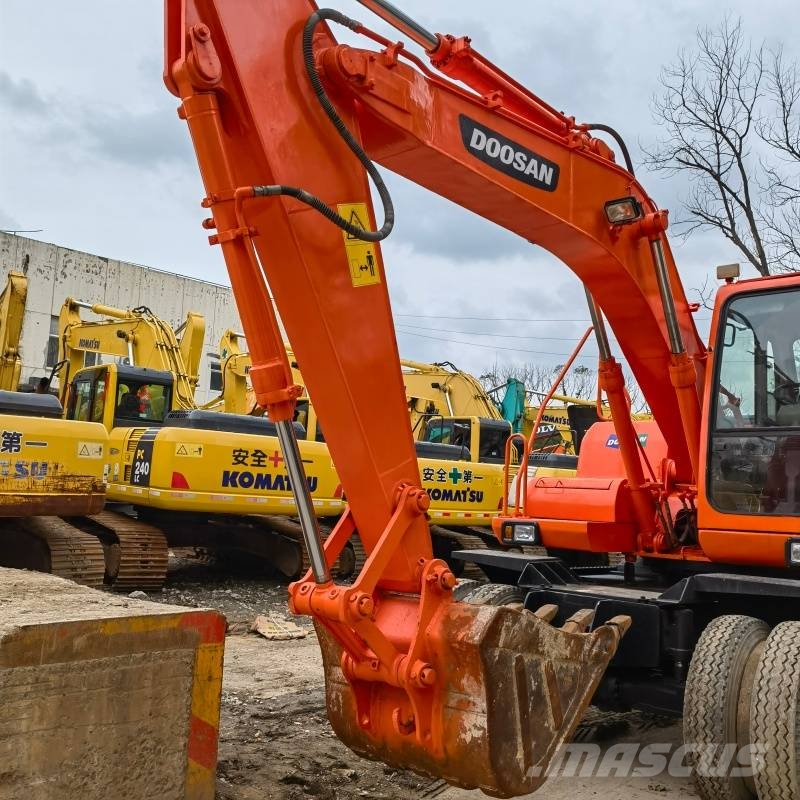 Doosan DH 150 W-7 Wielgraafmachines