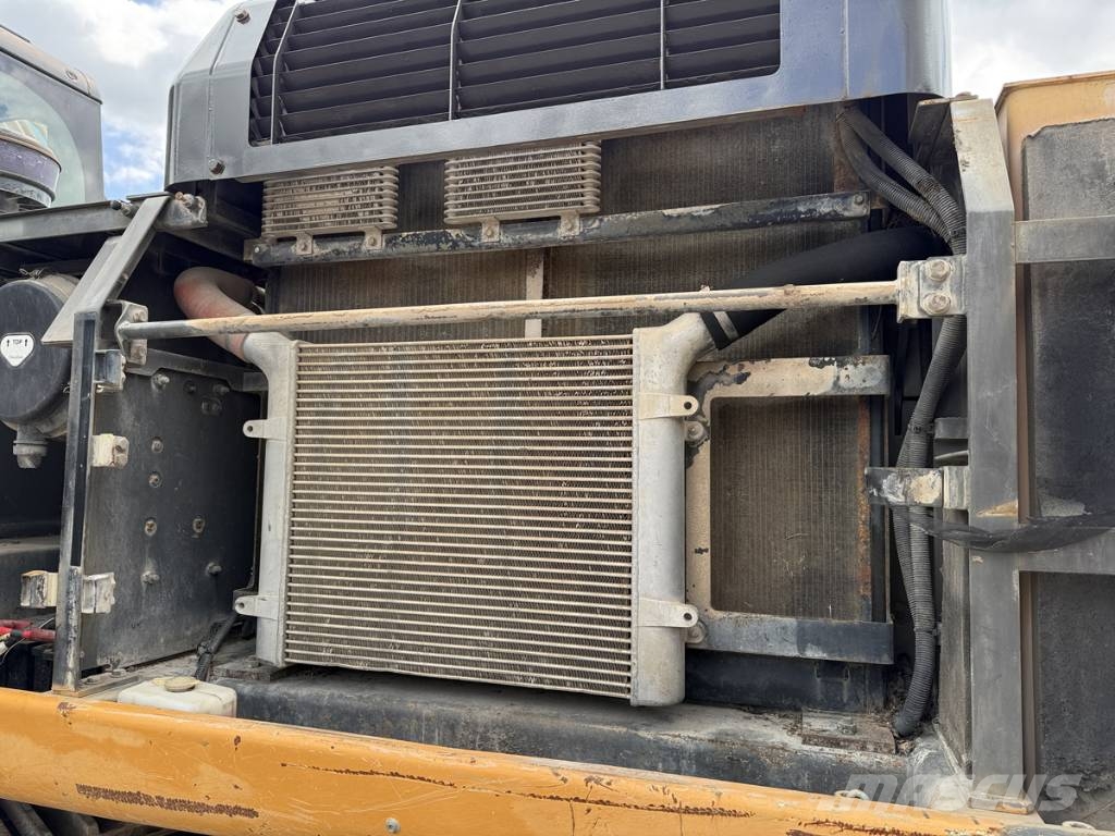 CASE CX 350C Rupsgraafmachines