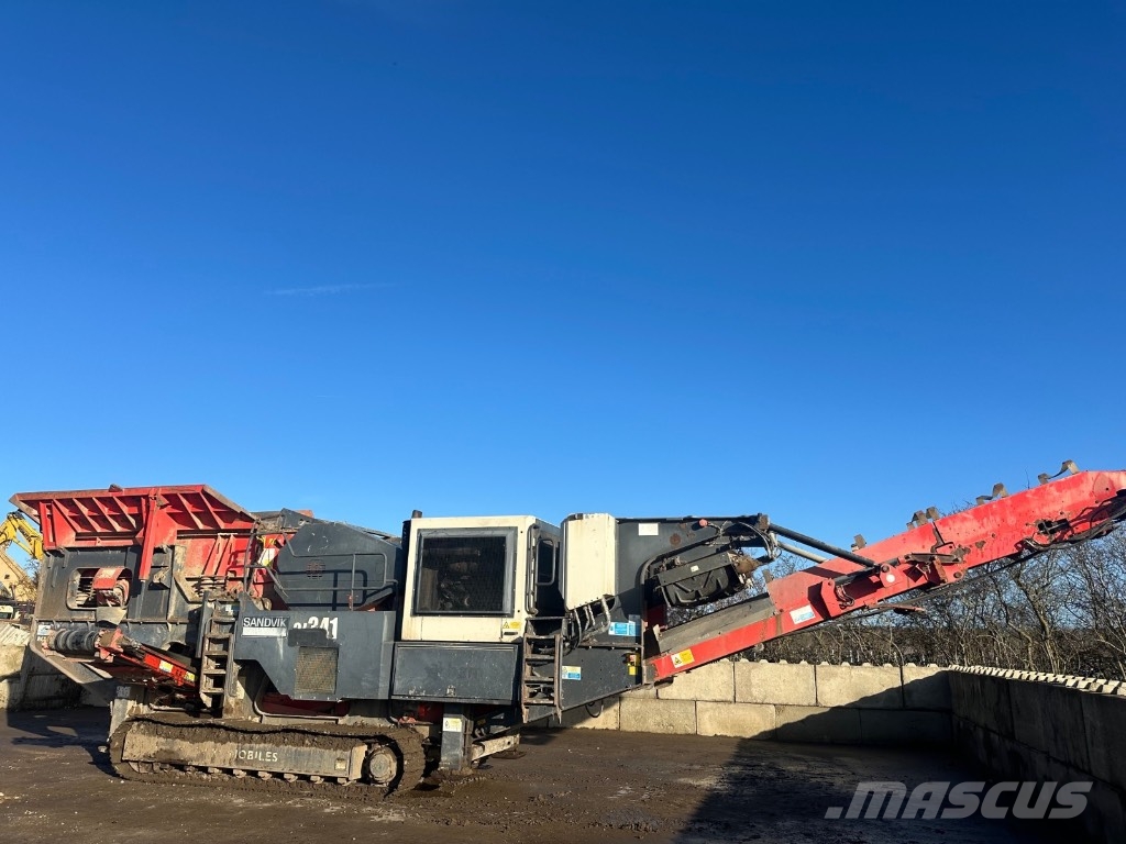 Sandvik QJ 341 Trituradoras móviles