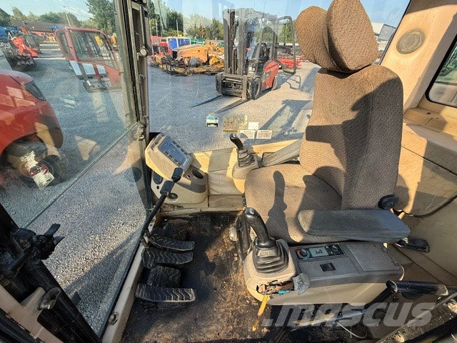 CAT 312 USED CAB كابينة والداخلية