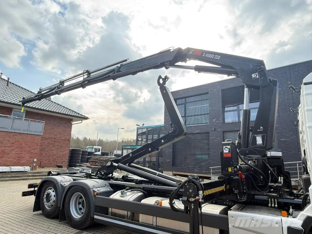 MAN TGS 26.480 MAN TGS 26.480 6x2 Hiab 228-4 MultiLift Hook lift trucks