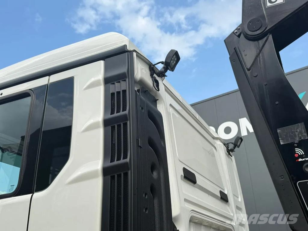 MAN TGS 26.480 MAN TGS 26.480 6x2 Hiab 228-4 MultiLift Hook lift trucks