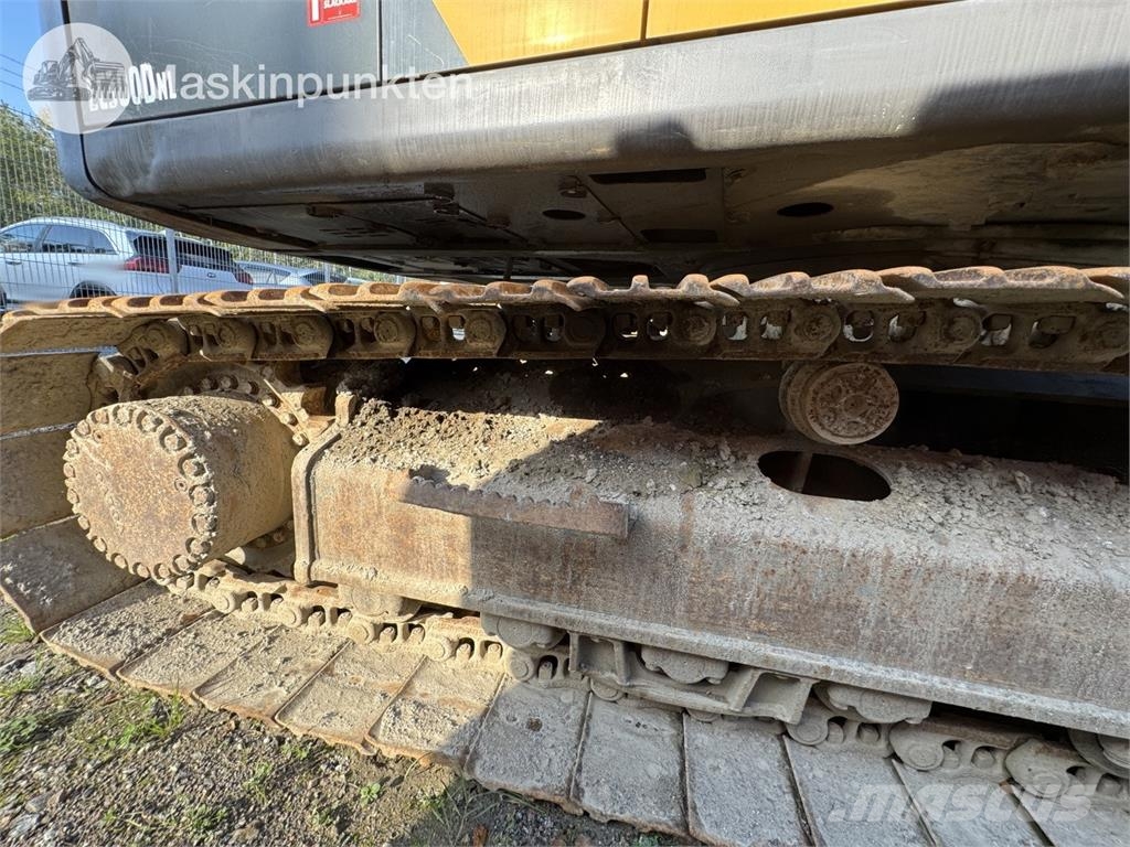 Volvo EC300D Roomikekskavaatorid