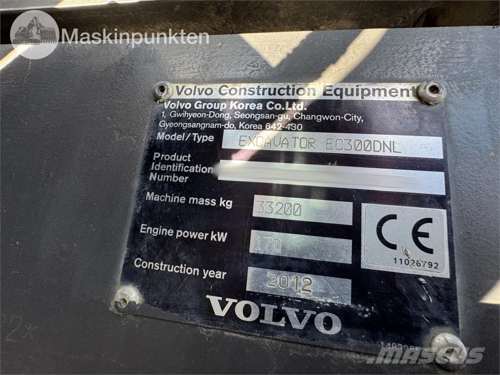 Volvo EC300D Roomikekskavaatorid