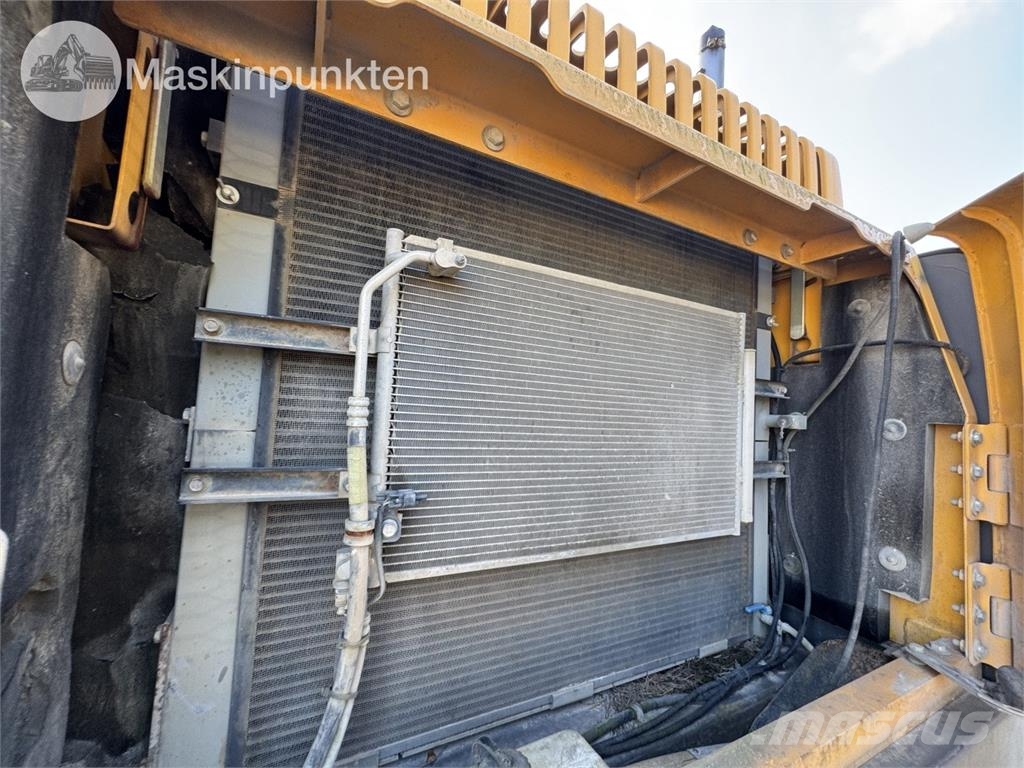 Volvo EC300D Roomikekskavaatorid