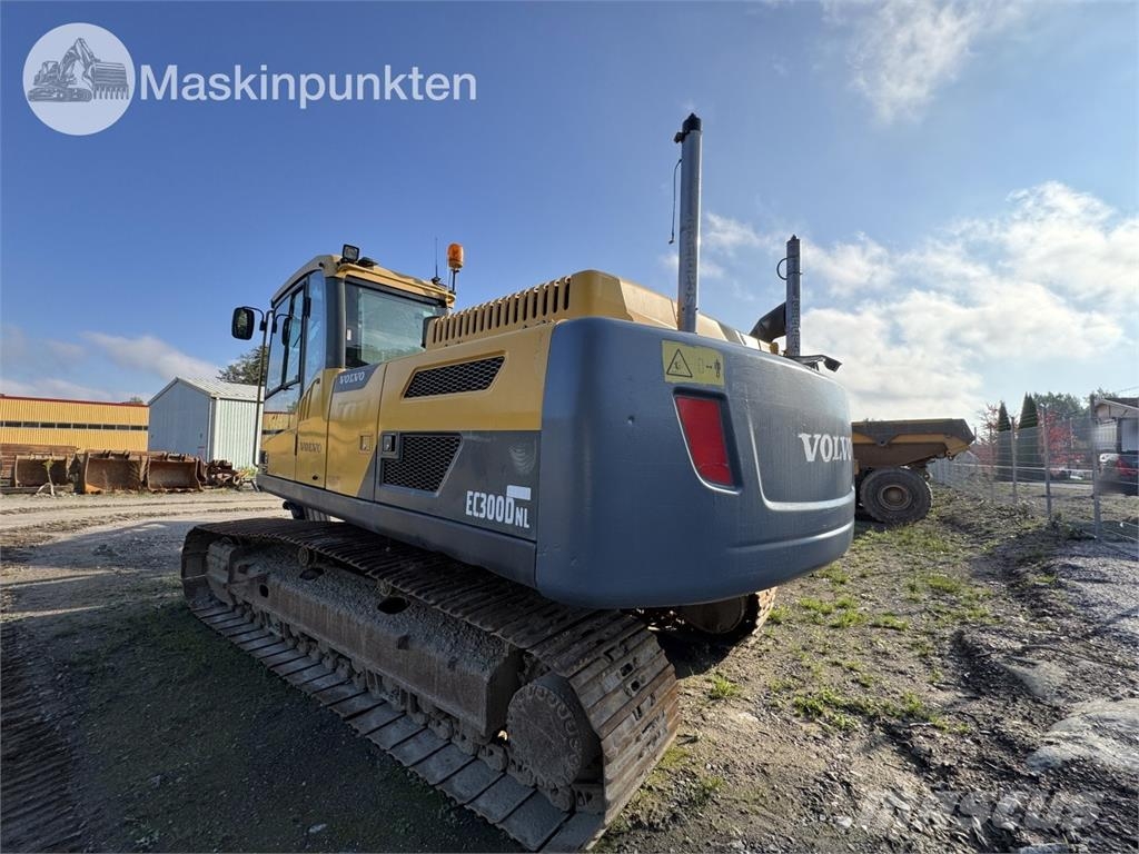 Volvo EC300D Roomikekskavaatorid