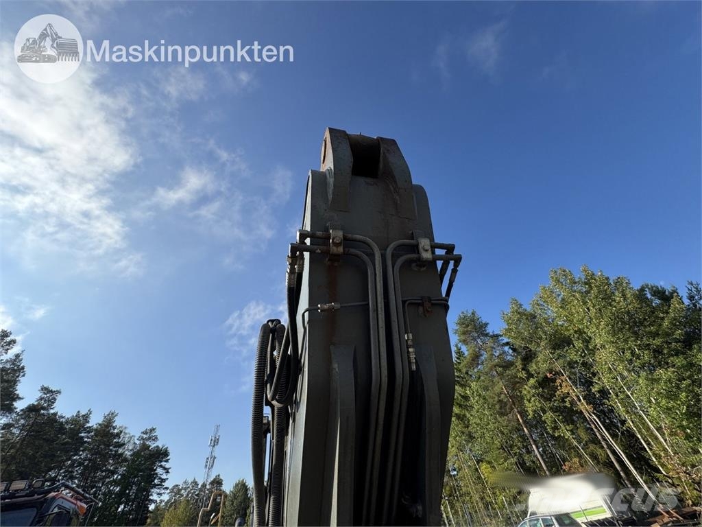 Volvo EC300D Roomikekskavaatorid