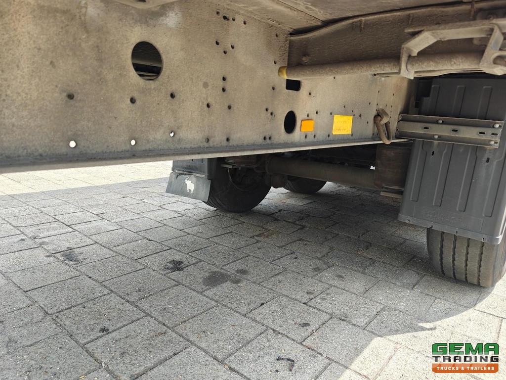 Schmitz Cargobull SKO 24 13.6m Insulated Box - SAF Axles - 2 Lift Ax Ημιρυμούλκες κόφα