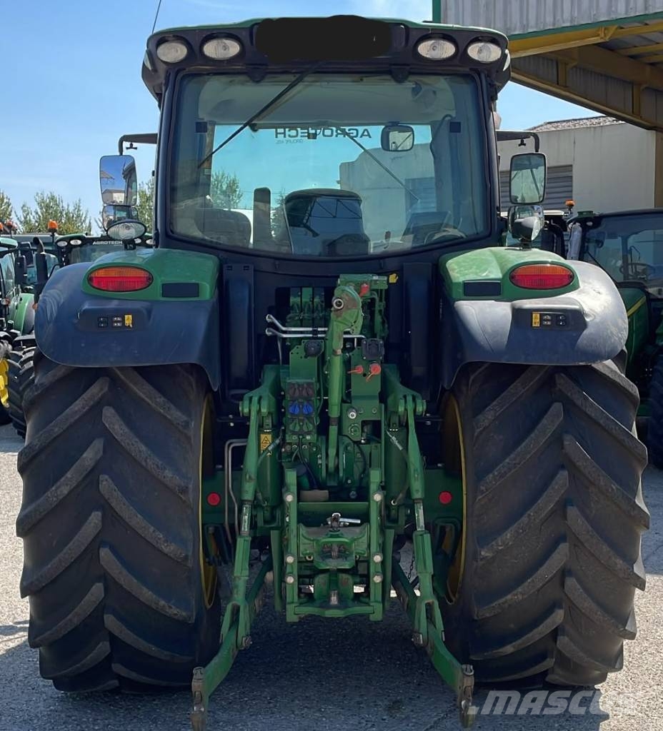 John Deere 6145 R Traktori