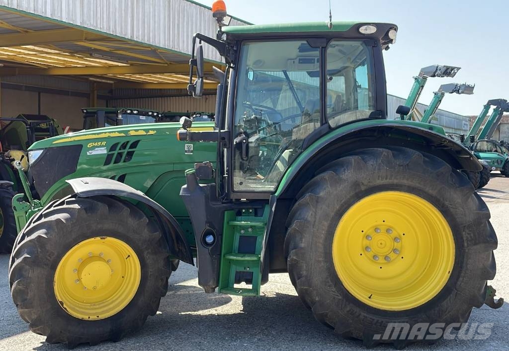 John Deere 6145 R Traktori