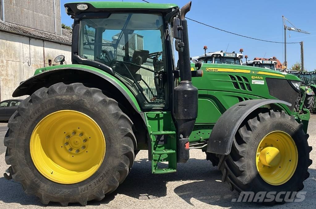 John Deere 6145 R Traktori