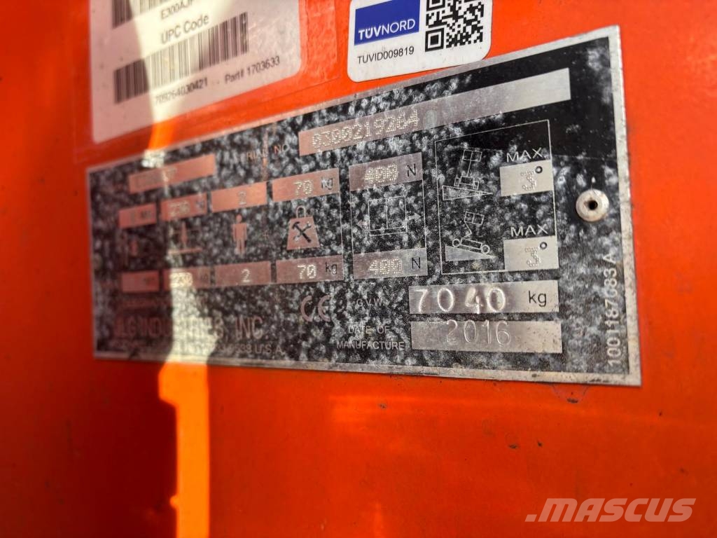 JLG E 300 AJPN Knikarmhoogwerkers