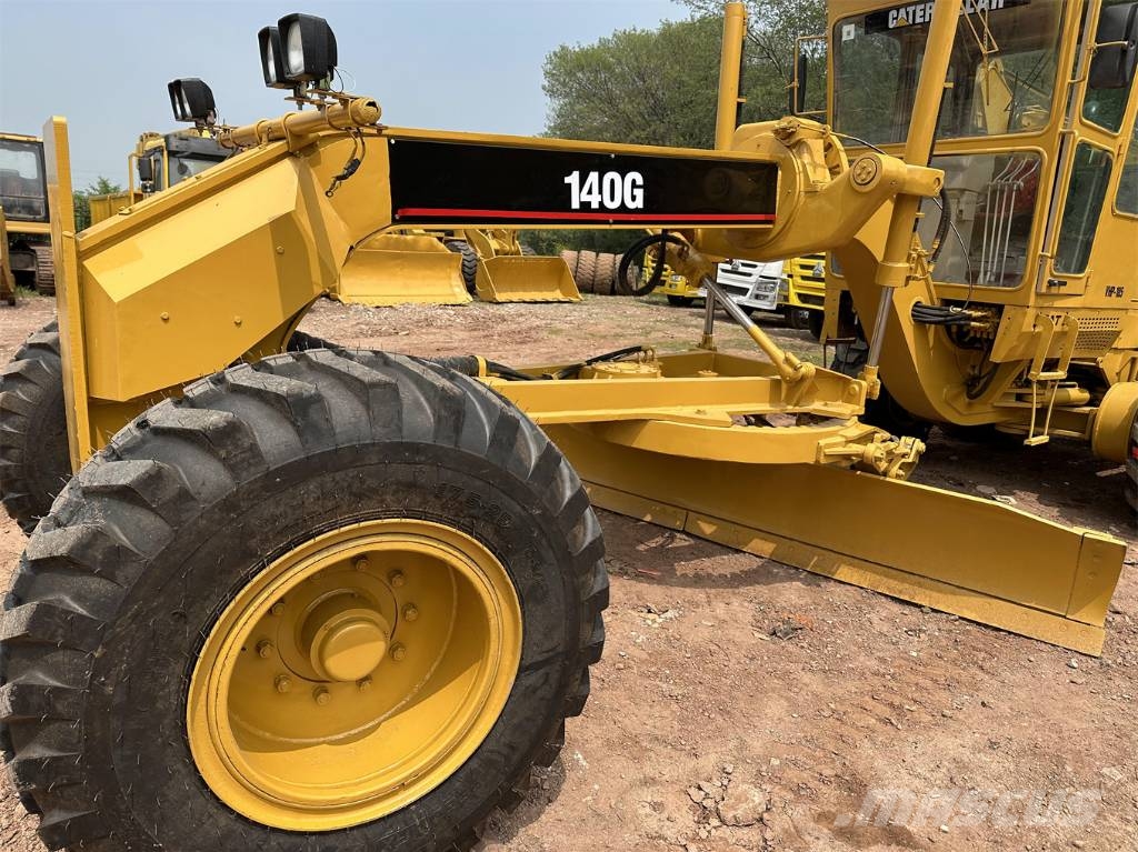 CAT 140G Grejdery