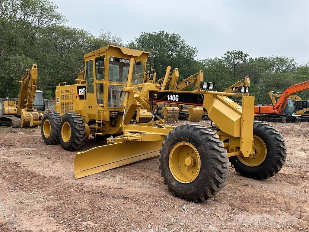 CAT 140G Grejdery