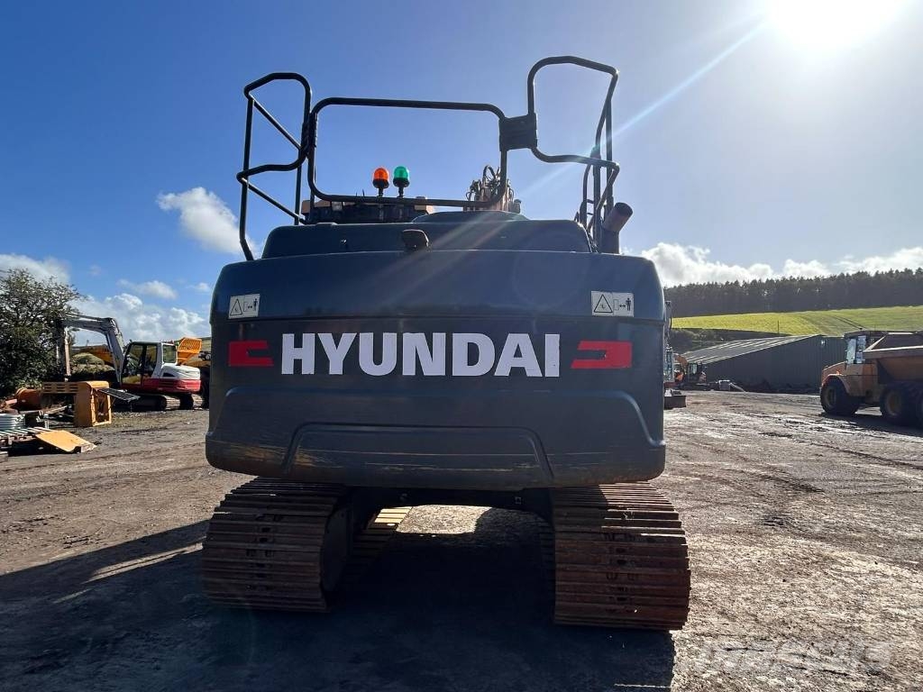 Hyundai HX 140 LC Kāpurķēžu ekskavatori
