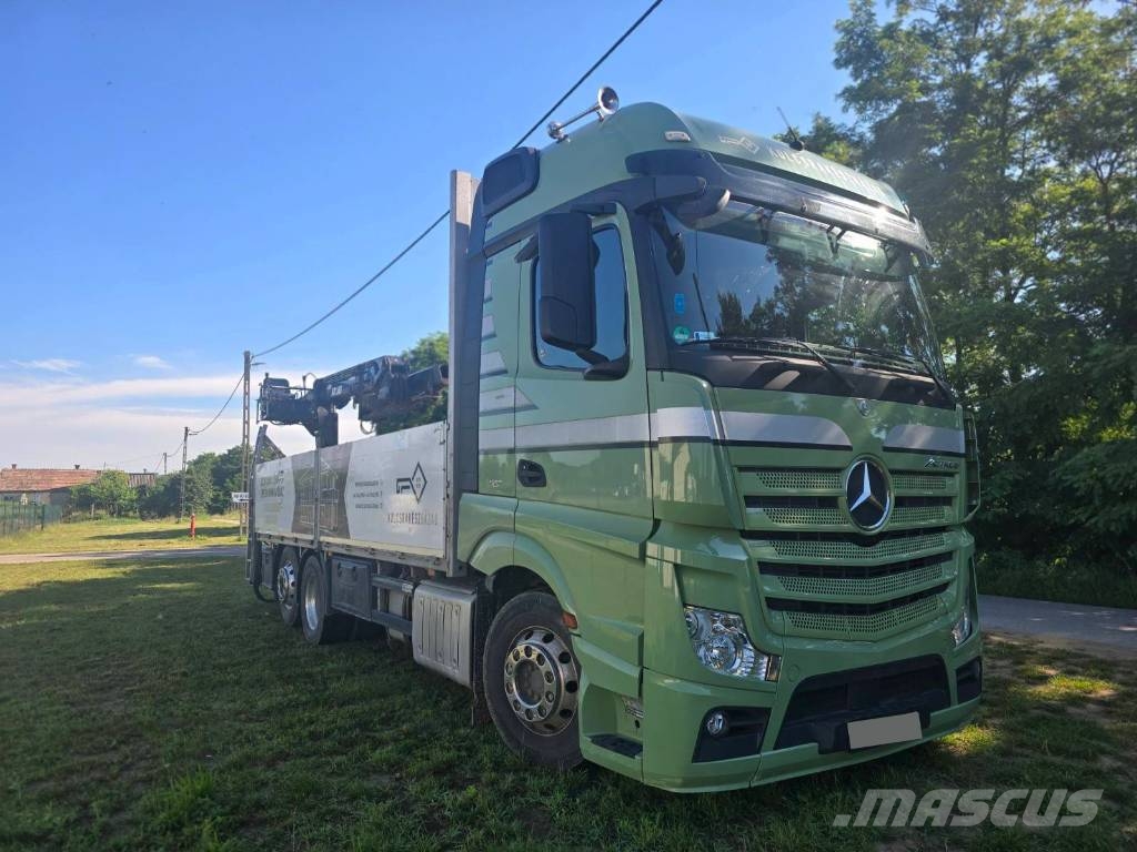 Mercedes-Benz 2551 شاحنات الرافعات