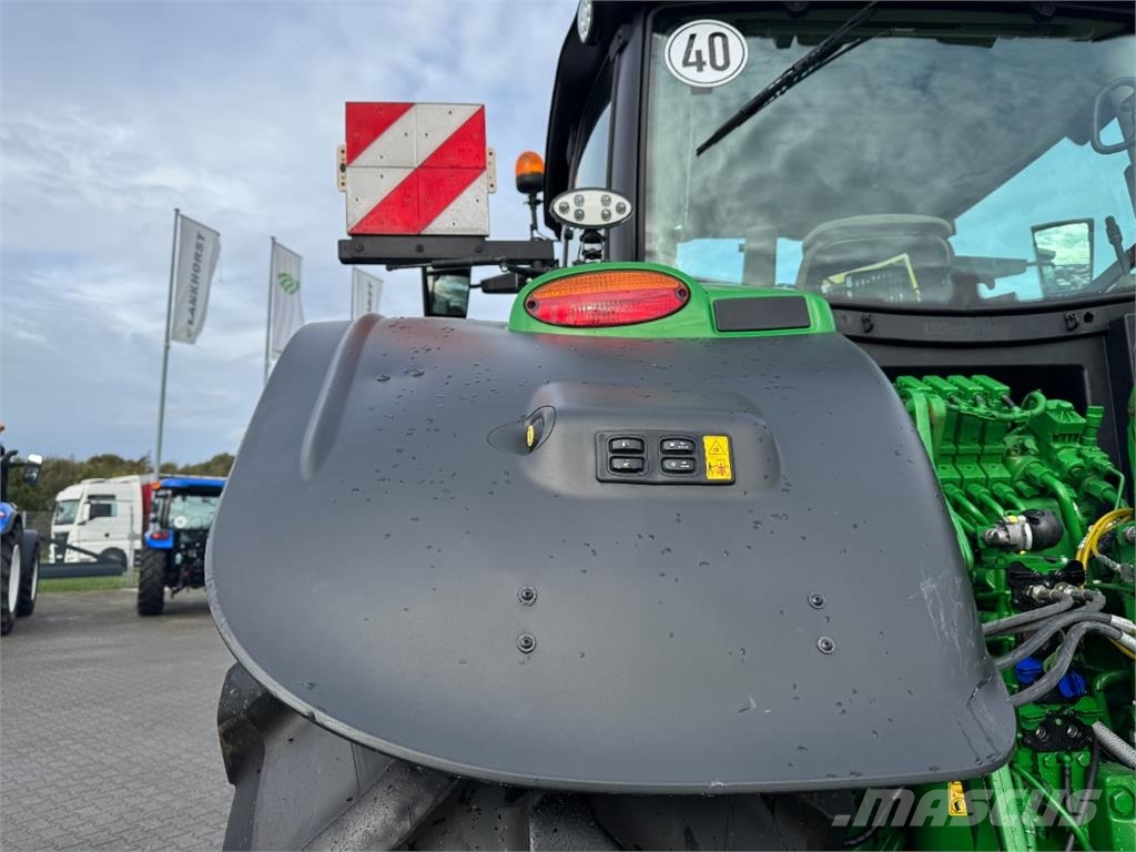 John Deere 6R 215 Traktorok