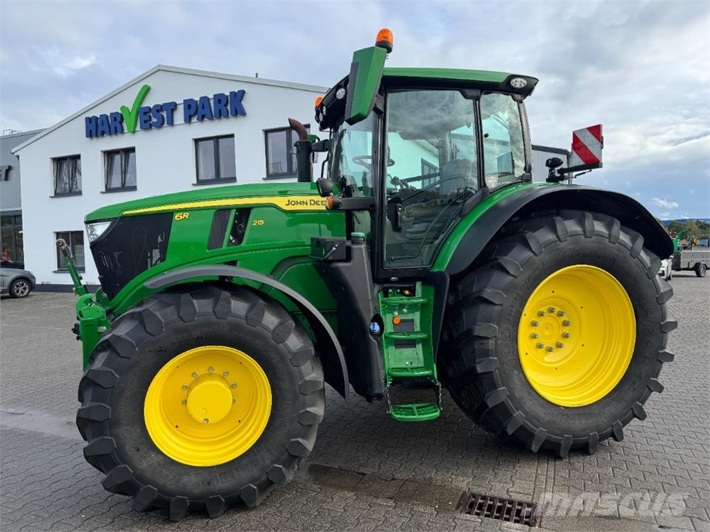 John Deere 6R 215 Traktorok