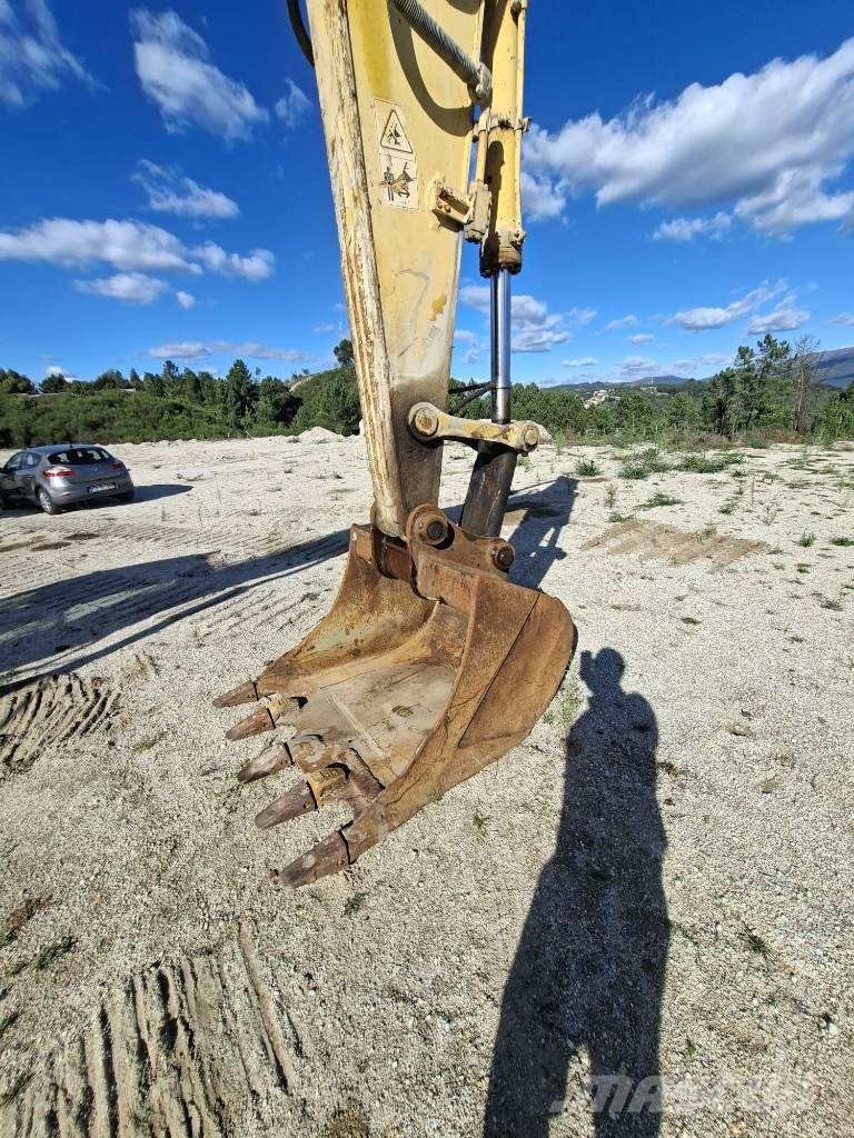 Komatsu PC 240 NLC-7 Escavadoras de rastos