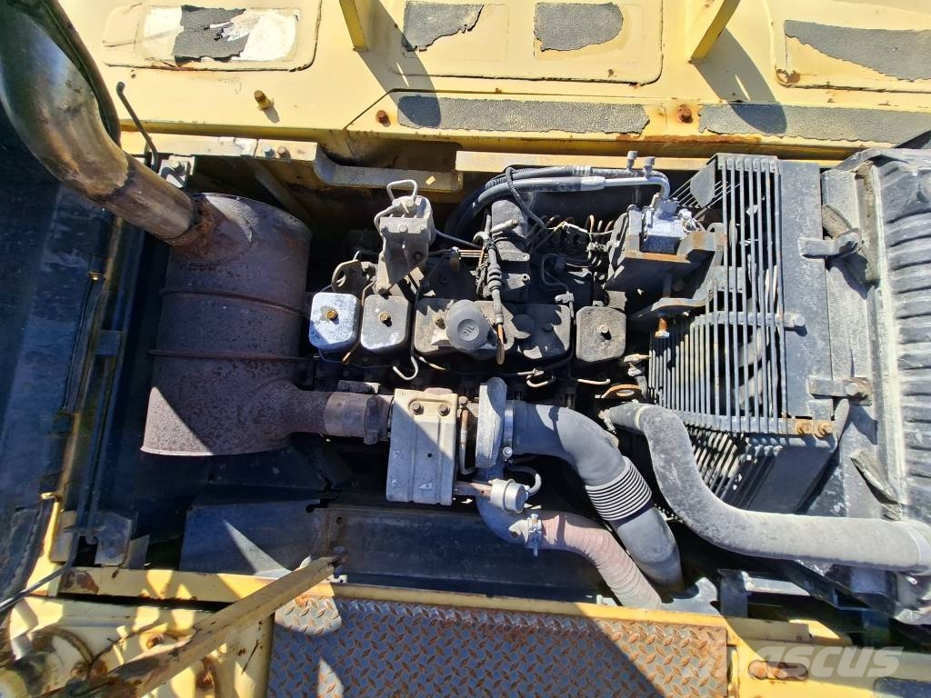 Komatsu PC 240 NLC-7 Escavadoras de rastos