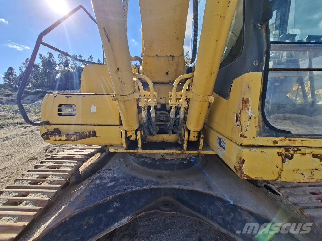 Komatsu PC 240 NLC-7 Escavadoras de rastos