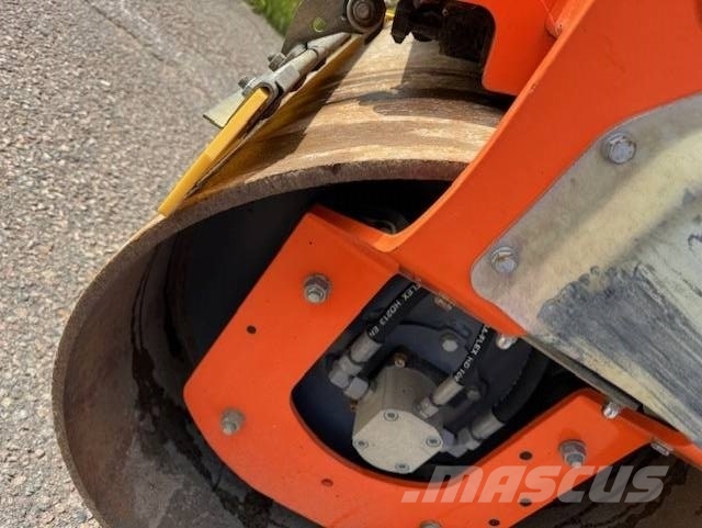 Hamm HD12 VV, Vält Котки тротуарні