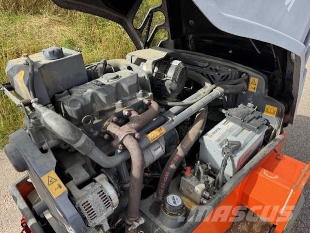 Hamm HD12 VV, Vält Котки тротуарні