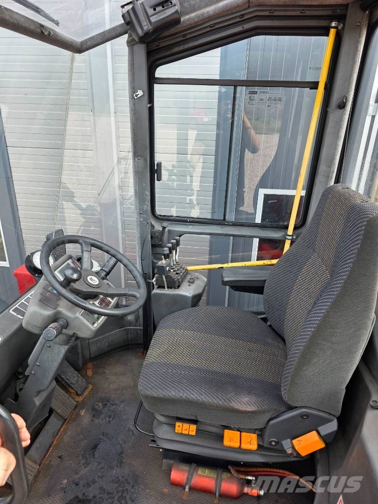Kalmar DCE 90-6 Dizelski viličarji