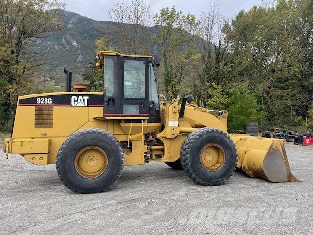 CAT 928 G Kolesni nakladalci