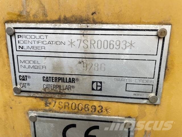 CAT 928 G Kolesni nakladalci