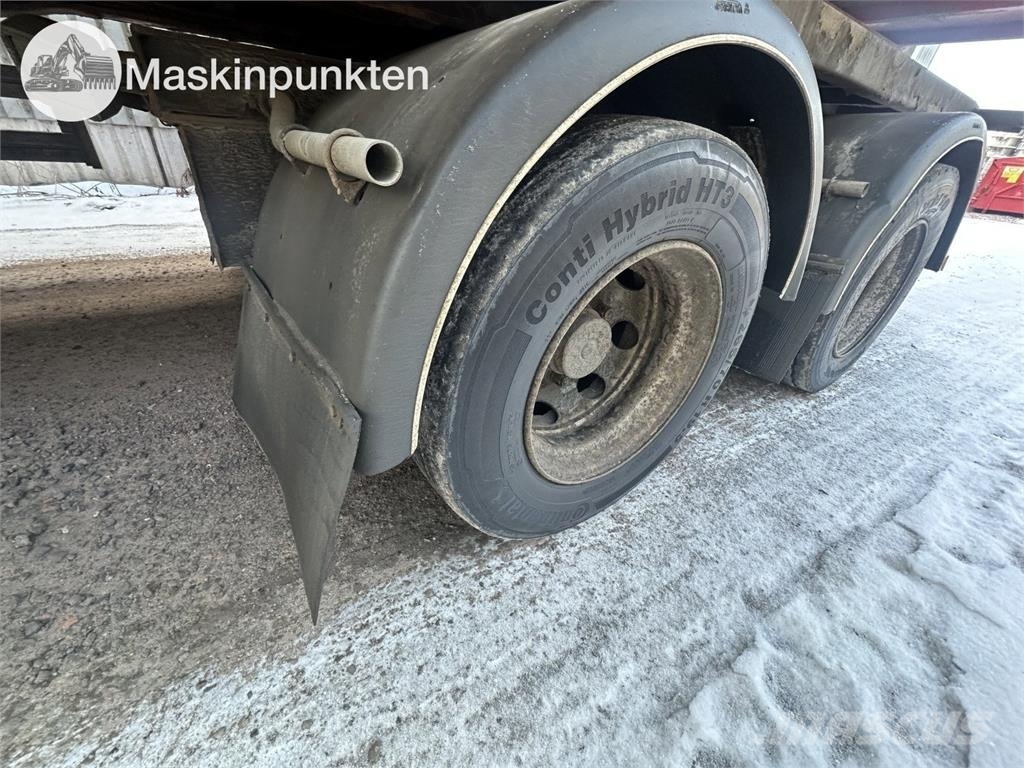 Närko D4YF51H11 Išmontuojamos priekabos
