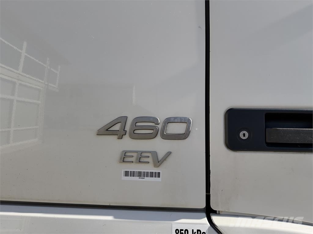 Volvo 300 SR VIN 347 وحدات الجر
