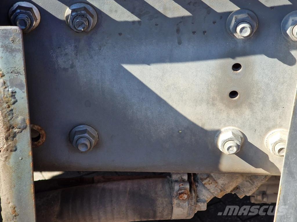 DAF XF 530 SpaceCab 4x2 - Retarder - PTO/Hydraulic - F Camiones tractor