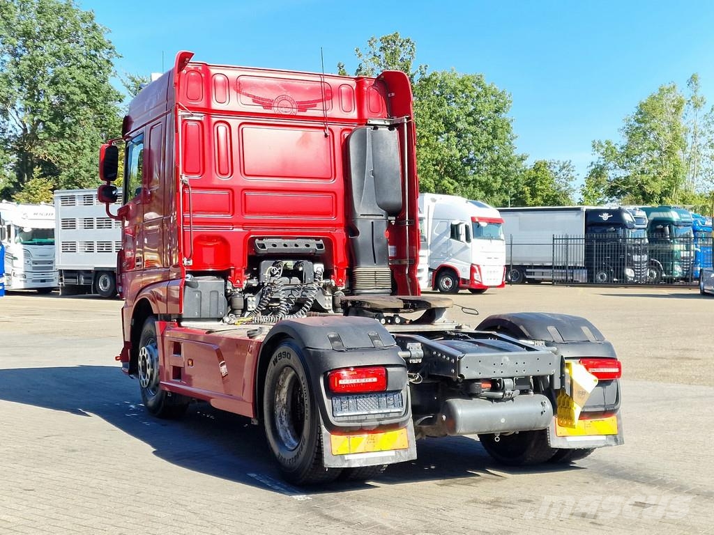 DAF XF 530 SpaceCab 4x2 - Retarder - PTO/Hydraulic - F Tahače